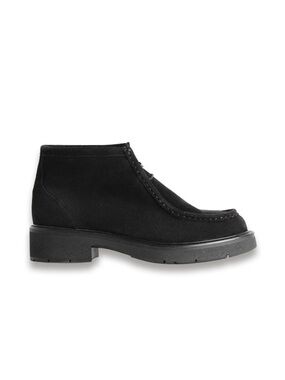 Women’s Black Suede Lace-Up Chukka Boots